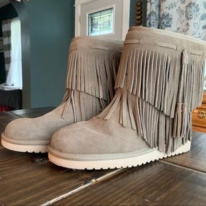 UGG | Koolaburra Gray Moccasin Fringe Booties